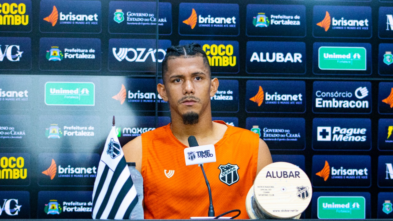 Em coletiva pré-jogo, Fernando Sobral fala por busca pelo G-8 e afirma: “O sonho ainda está vivo”