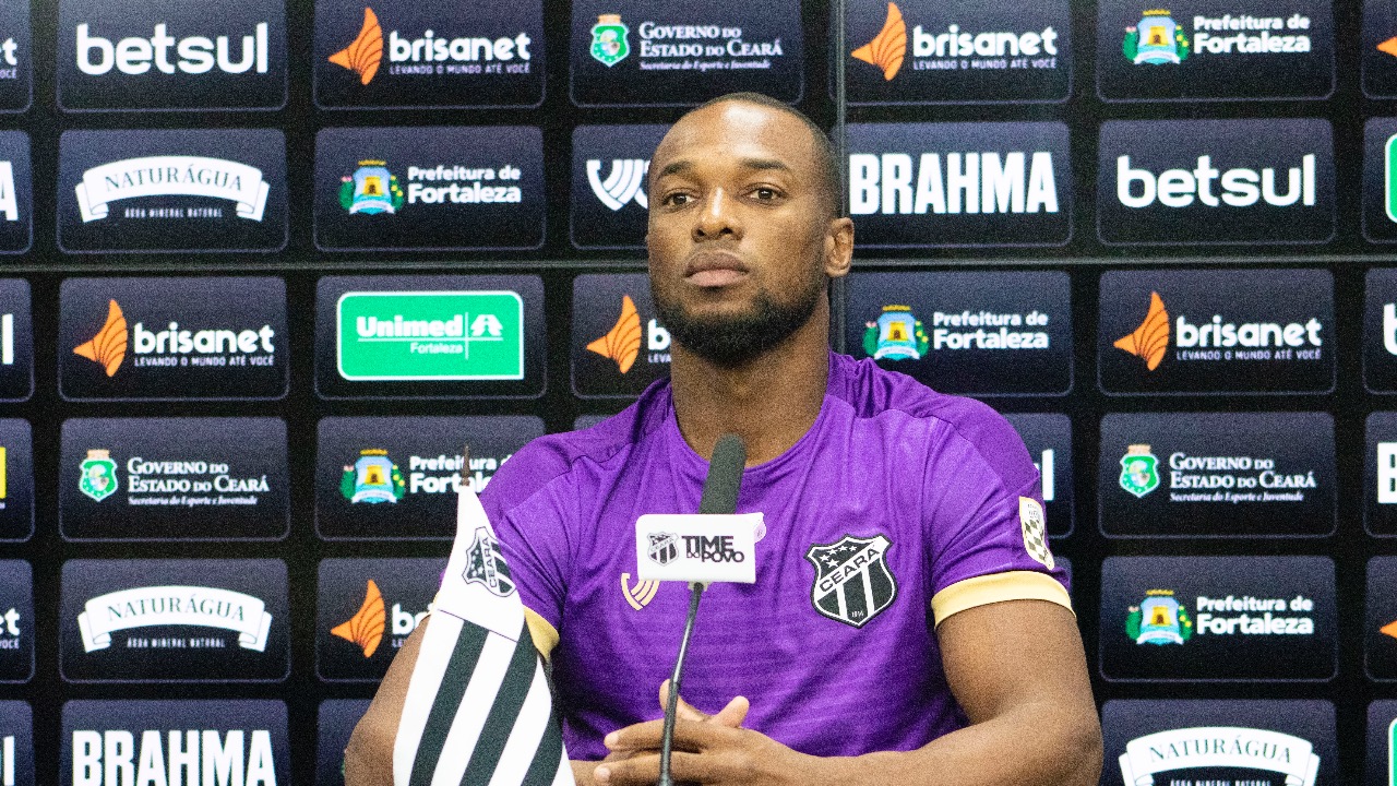 Em coletiva de imprensa, Luiz Otávio exalta trabalho das diversas áreas que envolvem o futebol do Time do Povo