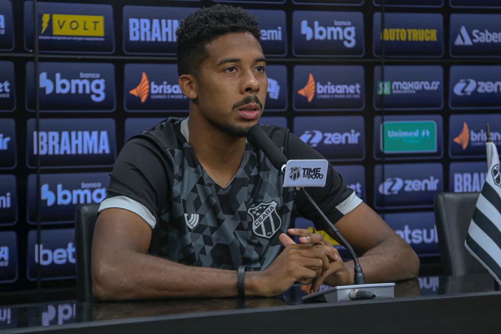 Oliveira: "Temos de manter a concentração. Nosso time já mostrou que, quando está concentrado, é um time muito forte”