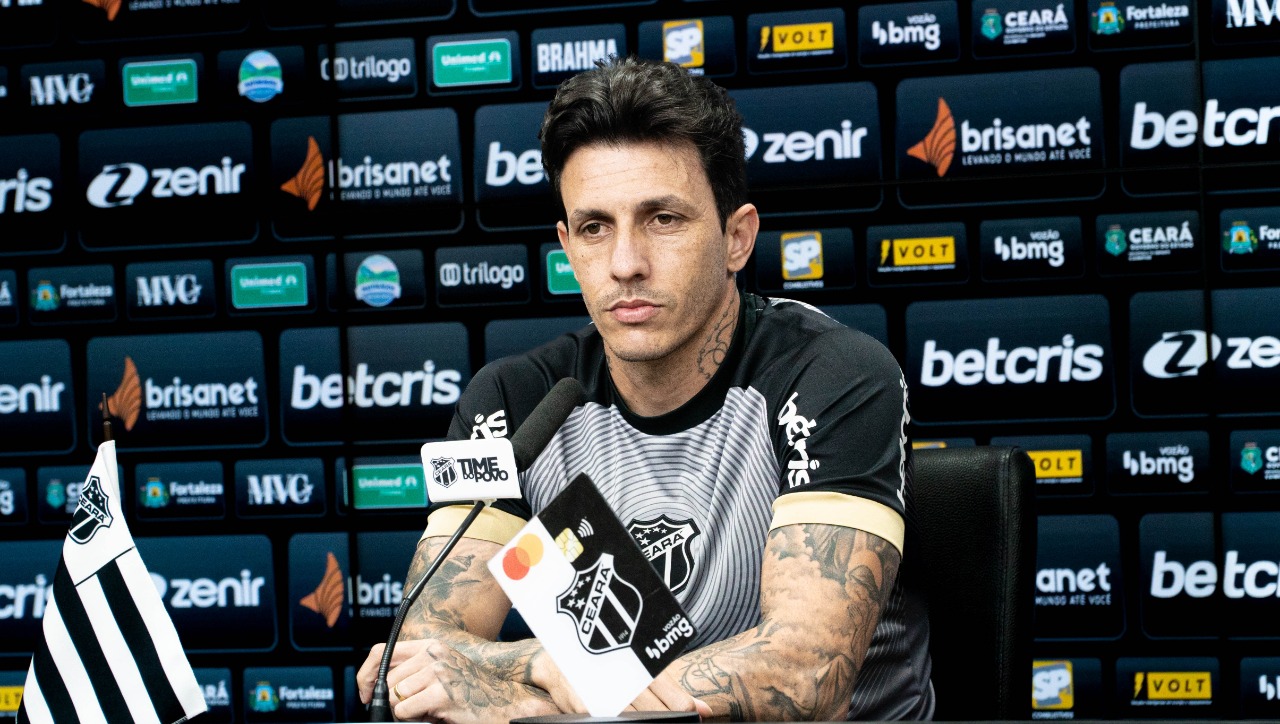 Jean Carlos projeta Clássico da Paz de estreia na Copa do Nordeste e diz sonhar com título pelo Vozão