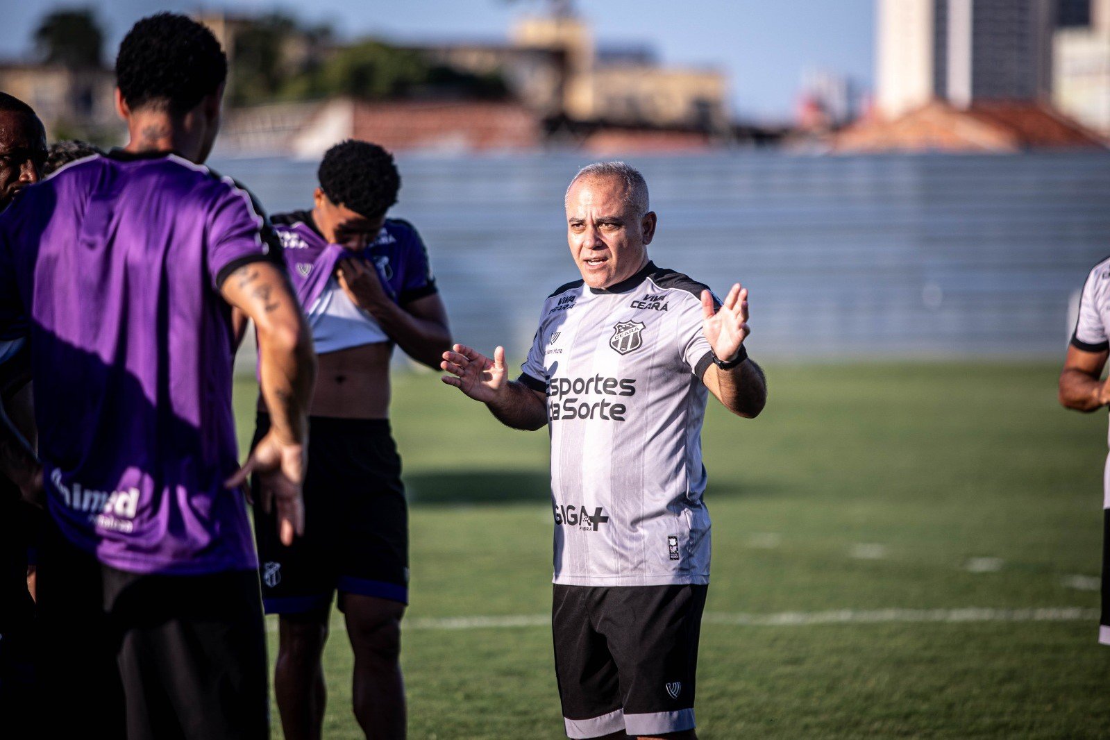 Diego Kami Mura comenta sobre avaliações dos atletas em retorno às atividades e detalha semana de treino