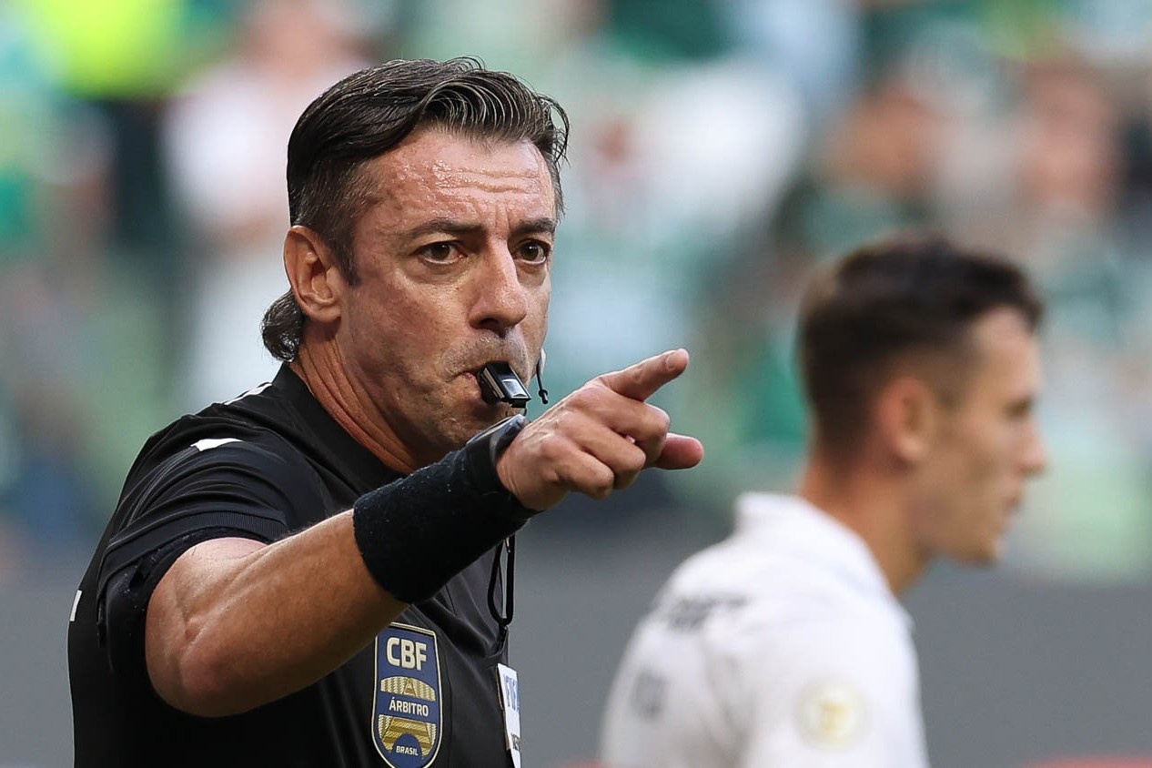 Camp. Brasileiro: Raphael Claus (SP) apita Clássico-Rei pela 13ª rodada da Série A
