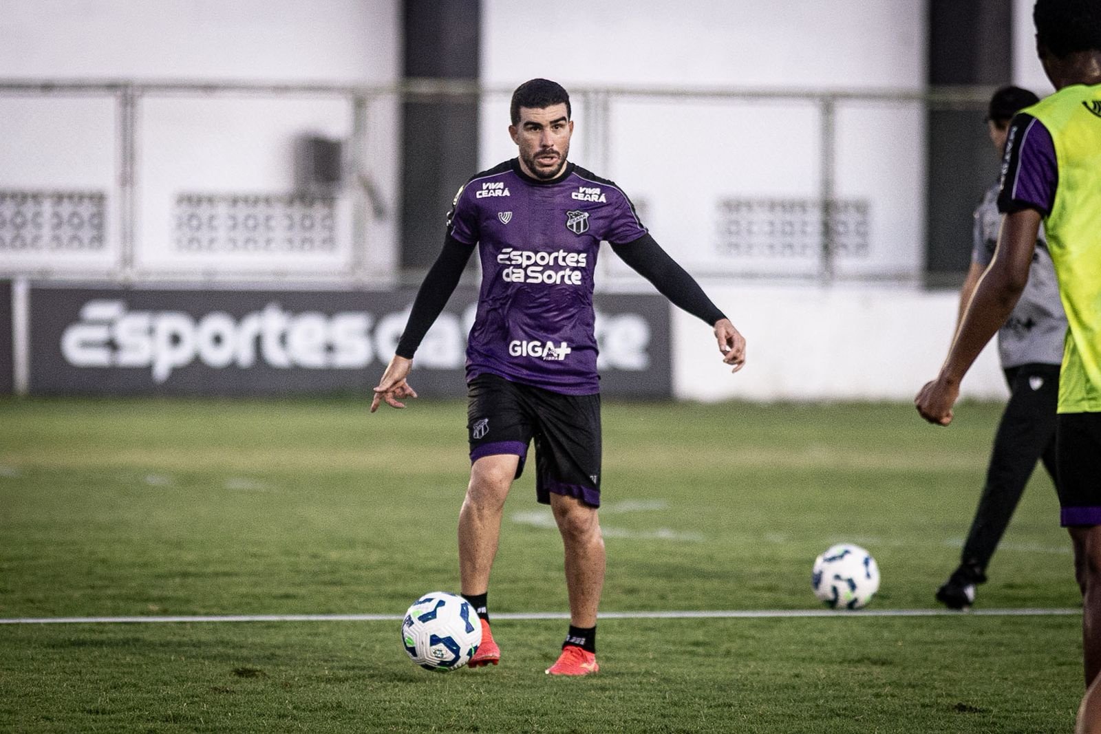 De olho no Mirassol, Ceará se reapresenta em Porangabuçu