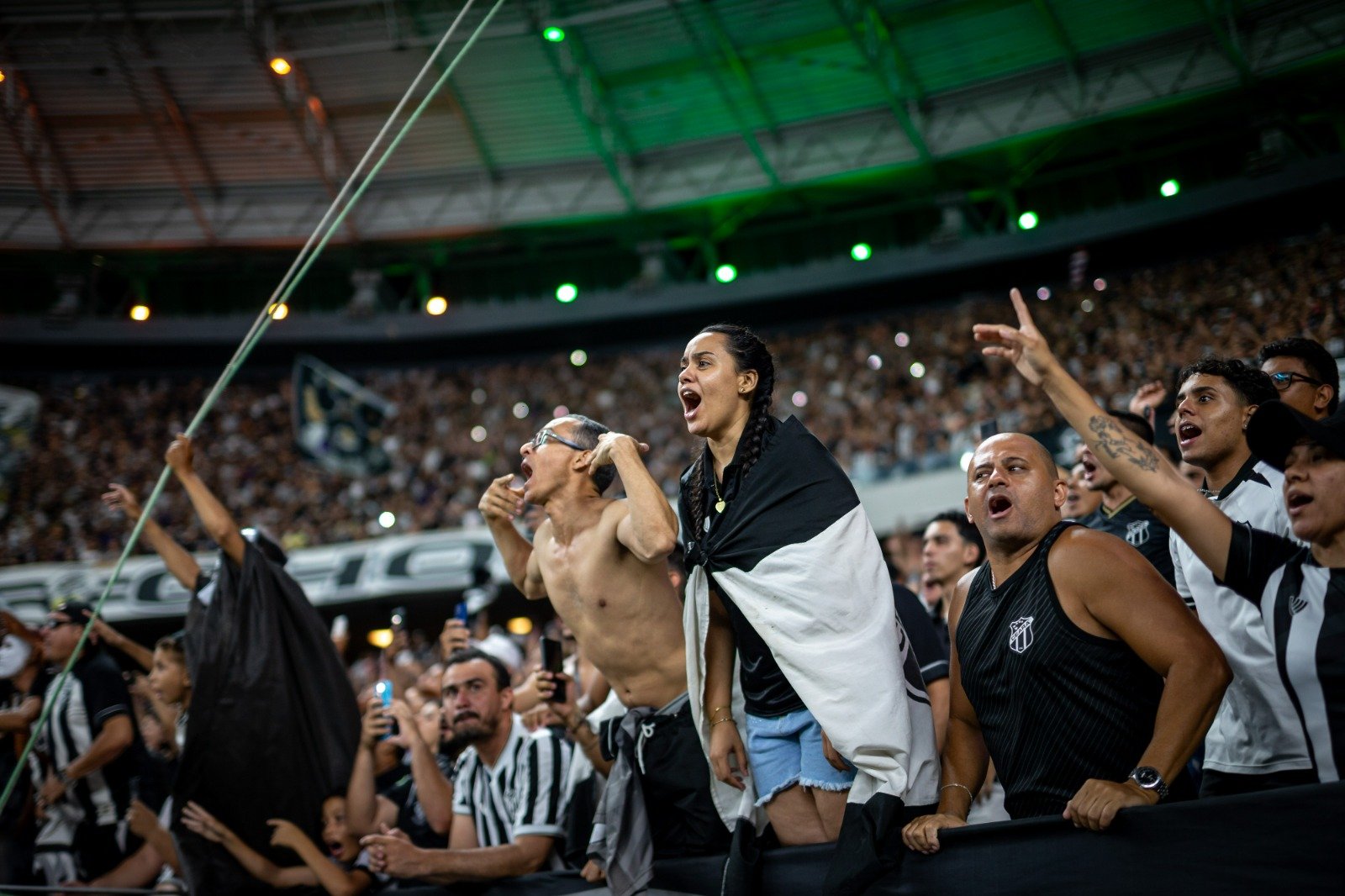 Ceará x Internacional: Confira informações sobre venda de ingressos e abertura dos portões