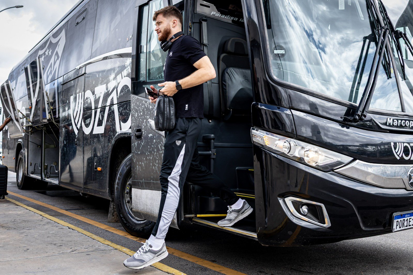 Ceará embarca em voo fretado para duelo contra o Mirassol pela 35ª rodada da Série A