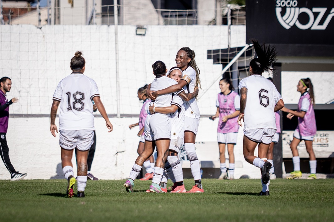 Fut. Feminino: Nos acréscimos, Ceará marca e vence o Instituto 3B por 2 a 1 na Cidade Vozão