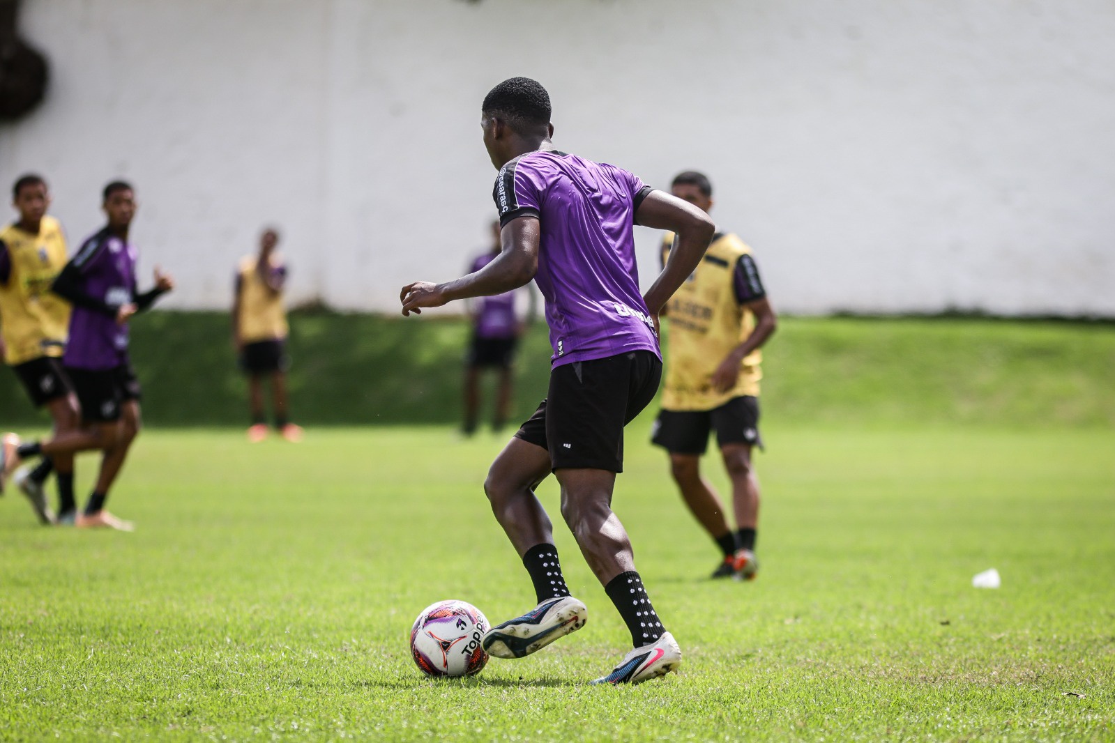 Sub-20: Ceará realiza penúltima atividade antes de enfrentar Tirol pelo Cearense