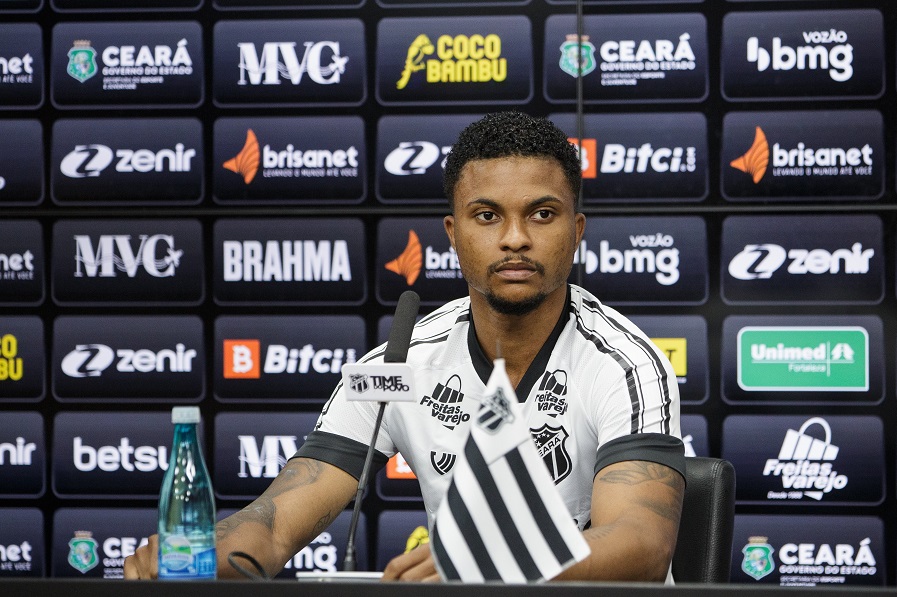 Lucas Ribeiro: “Eu vim para ajudar o Ceará e representar o clube da melhor forma