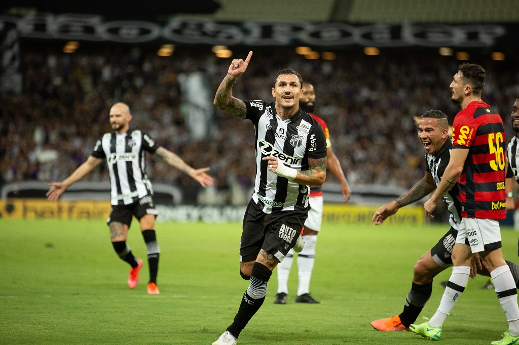 Série A: Vina marca no início, Marlon no fim e Ceará vence o Sport por 2x1