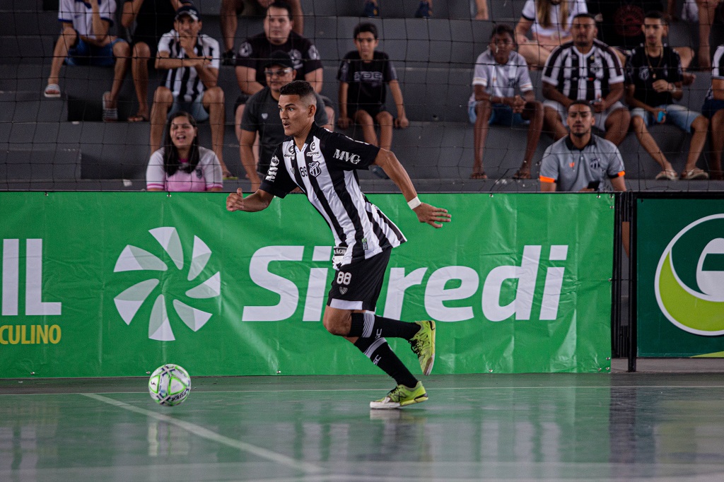 Futsal: Buscando a terceira vitória consecutiva no Estadual, Ceará visita o Paracuru