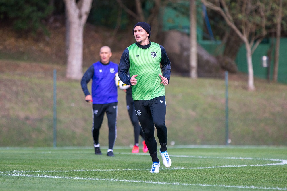 Ceará faz último treino antes de encarar o RB Bragantino