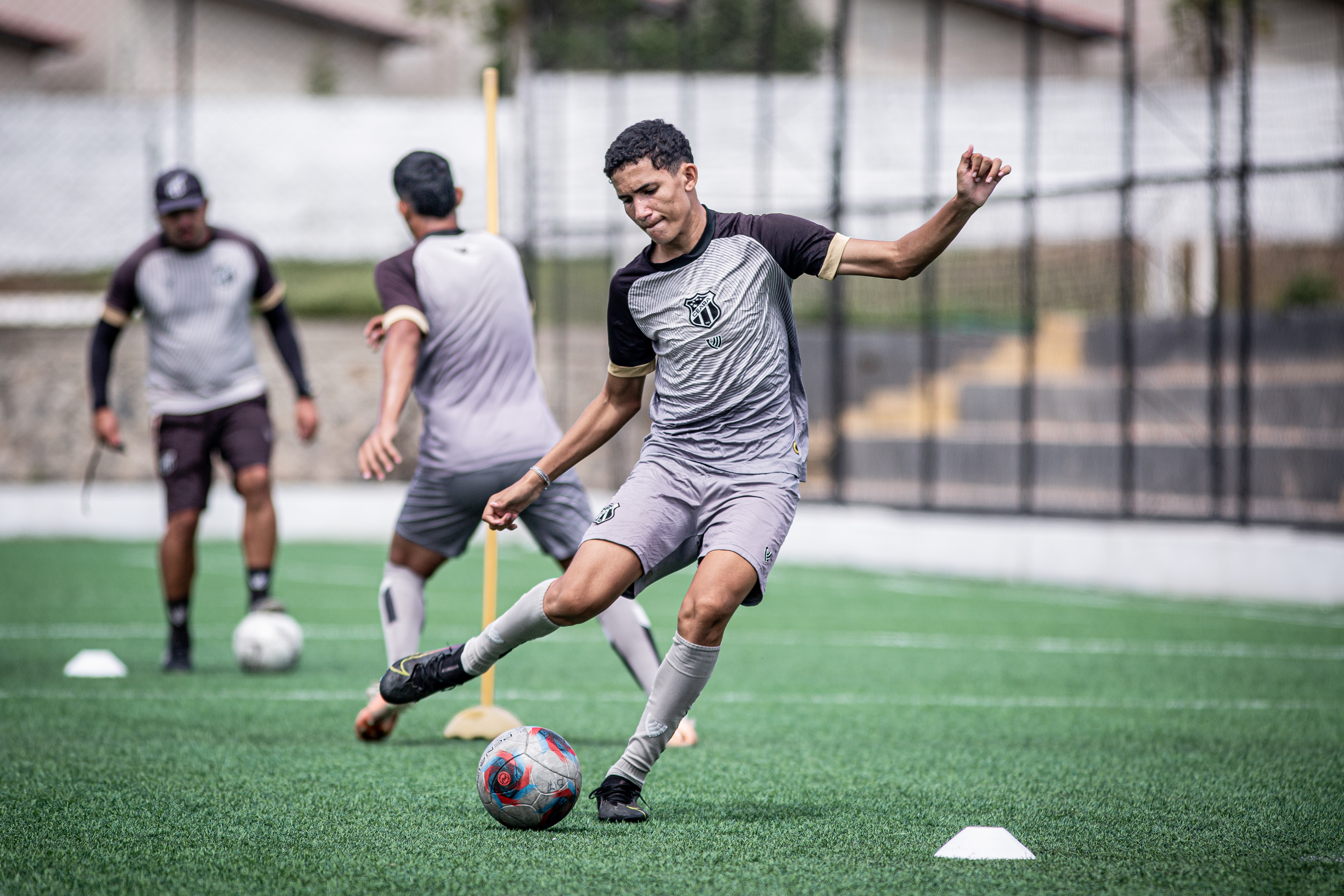 Sub-17: Ceará recebe o rival em Clássico-Rei que decidirá o vencedor da Copa Seromo da categoria