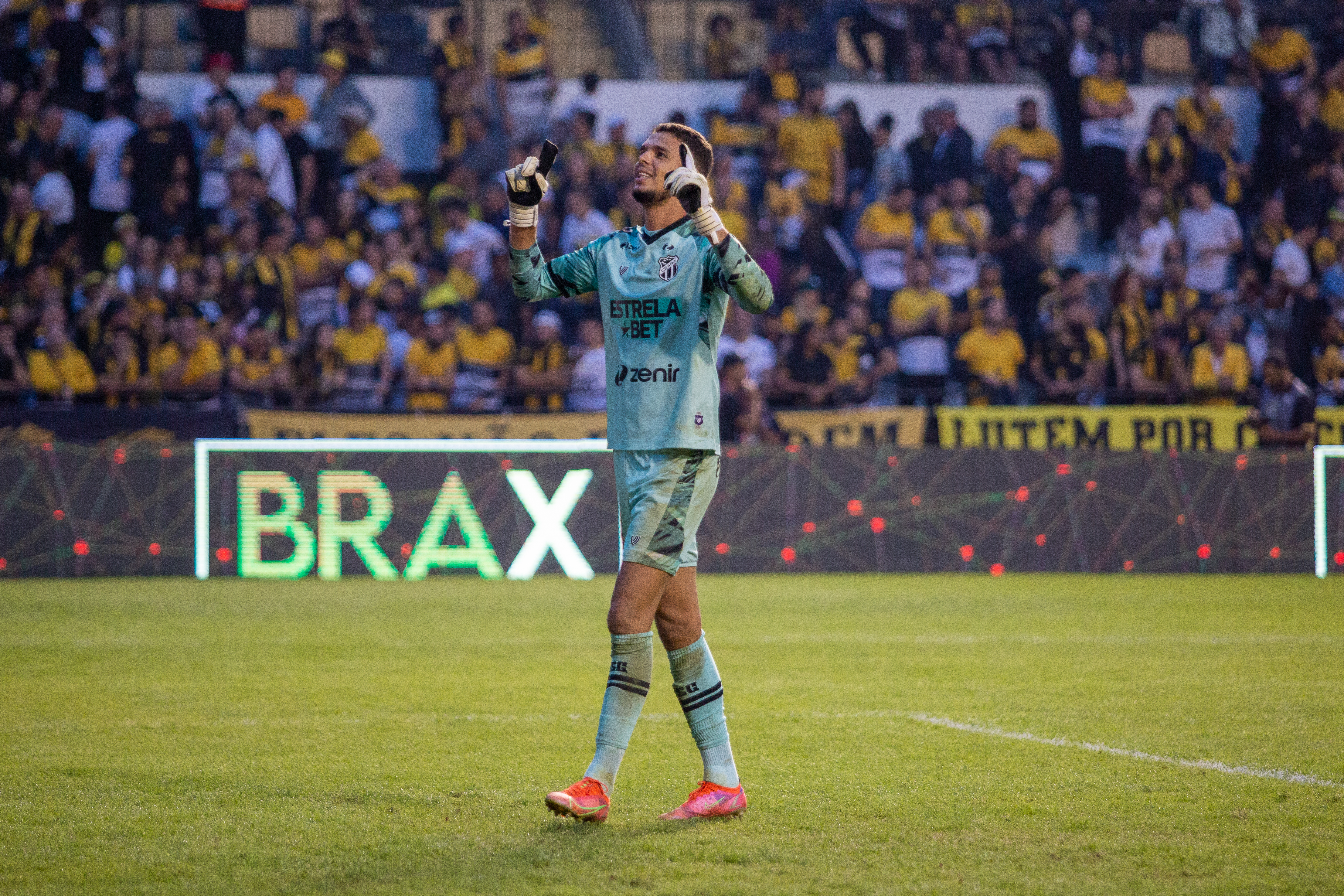 Em entrevista, Bruno Ferreira falou de sua estreia com a camisa alvinegra
