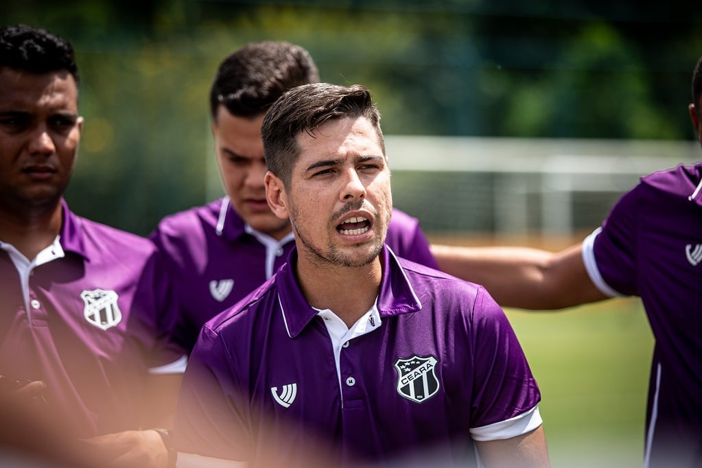 Sub-16: Mateus Oliveira celebra primeira conquista como técnico do Ceará