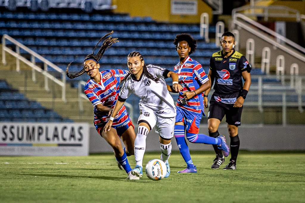 Fut. Feminino Sub-17: No primeiro jogo da decisão do Estadual, Ceará empata sem gols com o rival