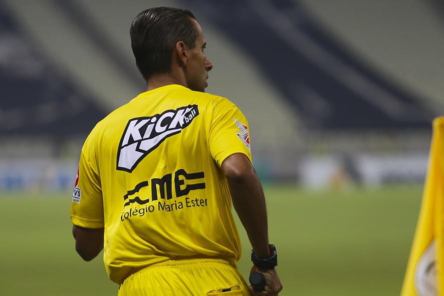 Federação Cearense de Futebol divulga o quadro arbitral para a partida entre Ceará e Floresta