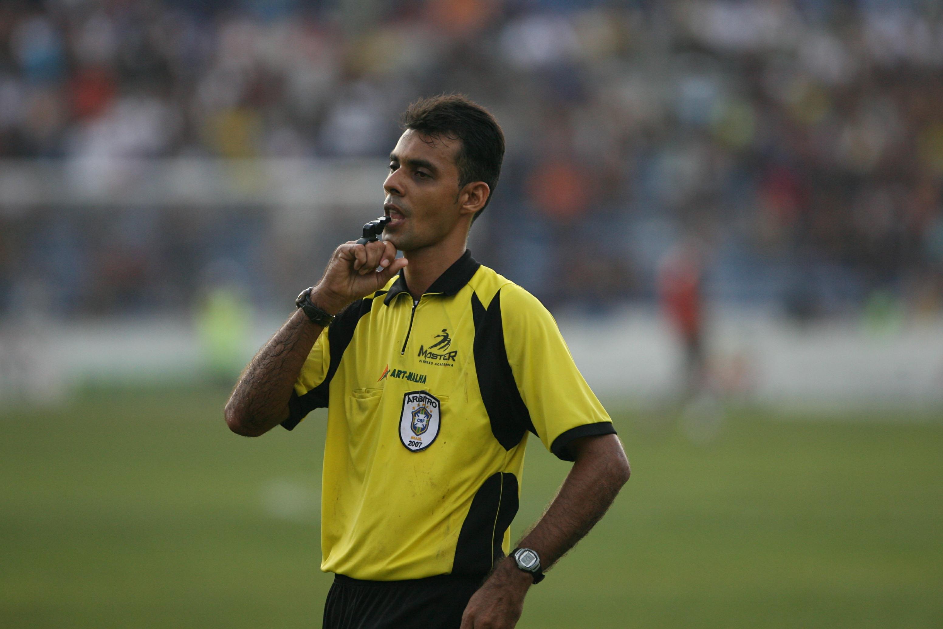 Paraense Andrey Silva apitará partida entre Ceará e Londrina