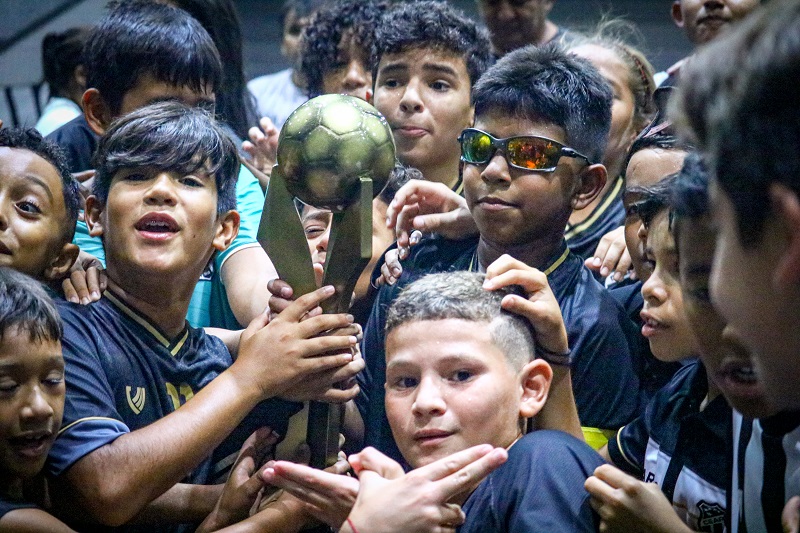 Futsal Base: Nos pênaltis, Ceará derrota o Falcões da Vila e é bicampeão cearense Sub-11