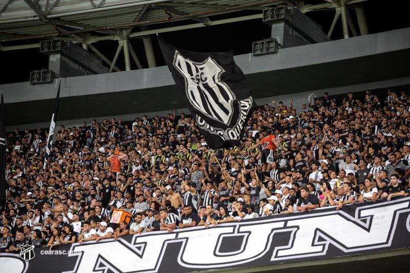 Venda de bebida alcoólica no Castelão volta na partida entre Ceará x Grêmio