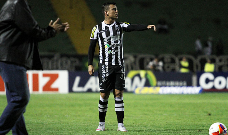 Pela Série B, Ceará busca recuperação diante do Mogi Mirim
