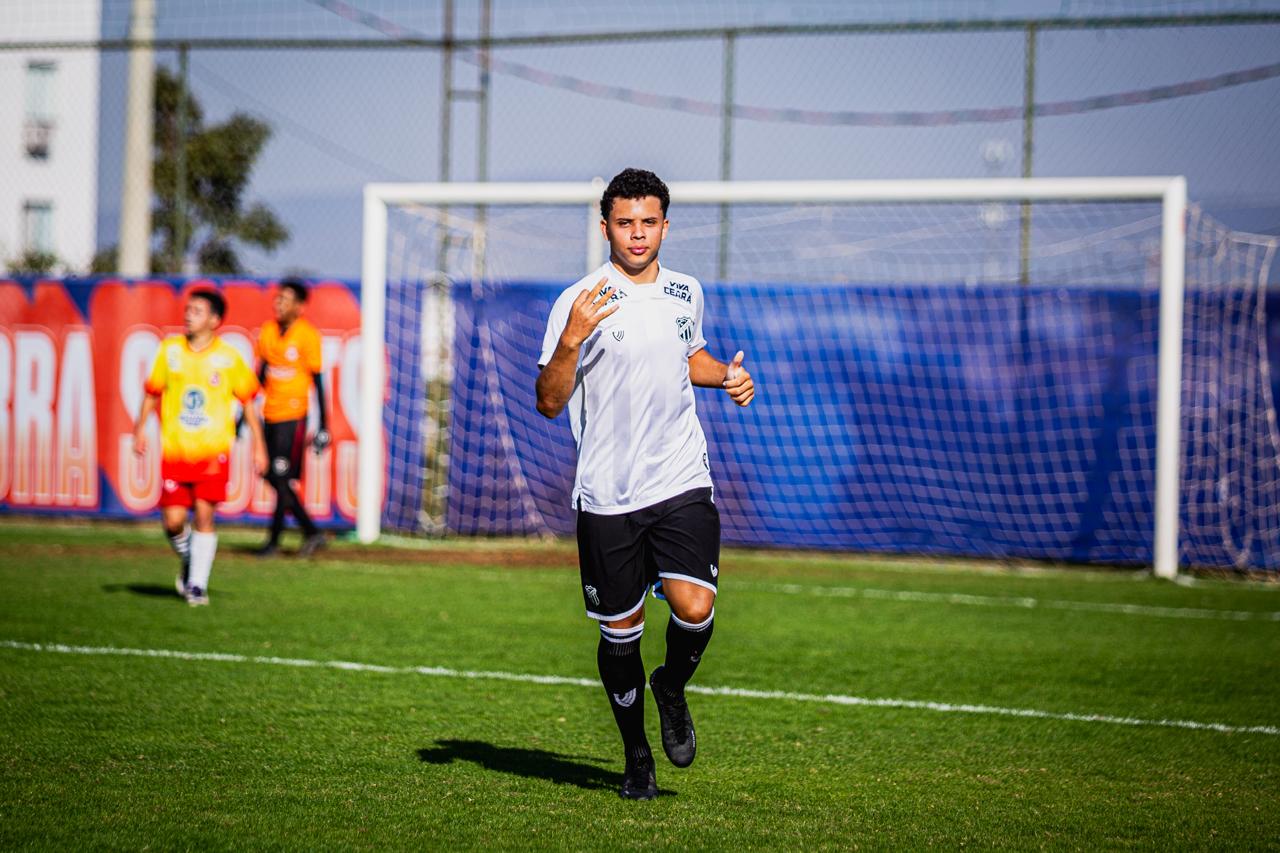 Sub-15: Cláudio Gama marca hat-trick e Ceará goleia o Três Corações/MG por 7 a 0 pela Copa Brasileirinho