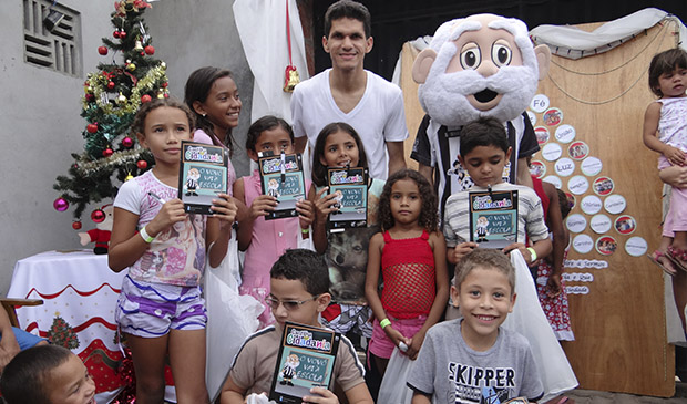 Campanha “Vovô vai à Escola” visitou o Instituto Casa do João