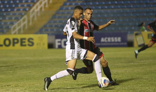 Fares Lopes: Ceará e Caucaia empatam sem gols no Presidente Vargas