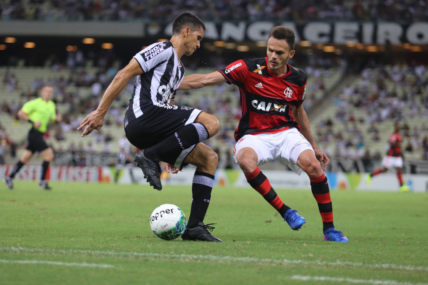 Primeira Liga: Ceará e Flamengo ficam no empate sem gols na Arena Castelão