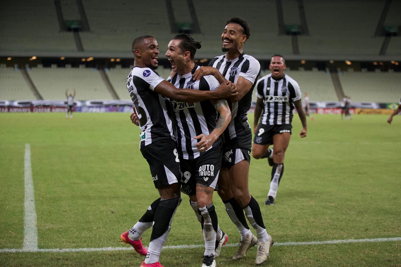Ceará vence o Bolívar por 2 a 0 e reassume a liderança do Grupo C da Sul-Americana