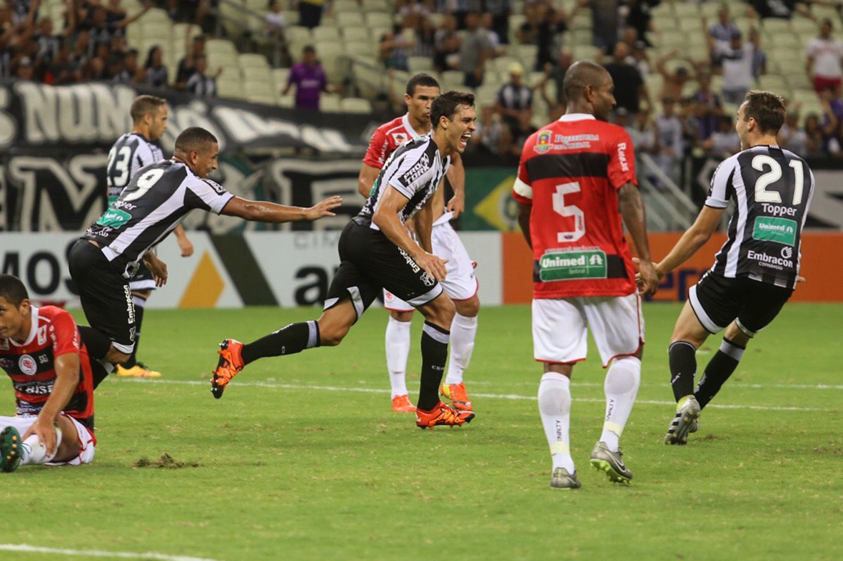 Com um a menos, Vovô vence o Guarany (S) por 2 x 1, na Arena Castelão