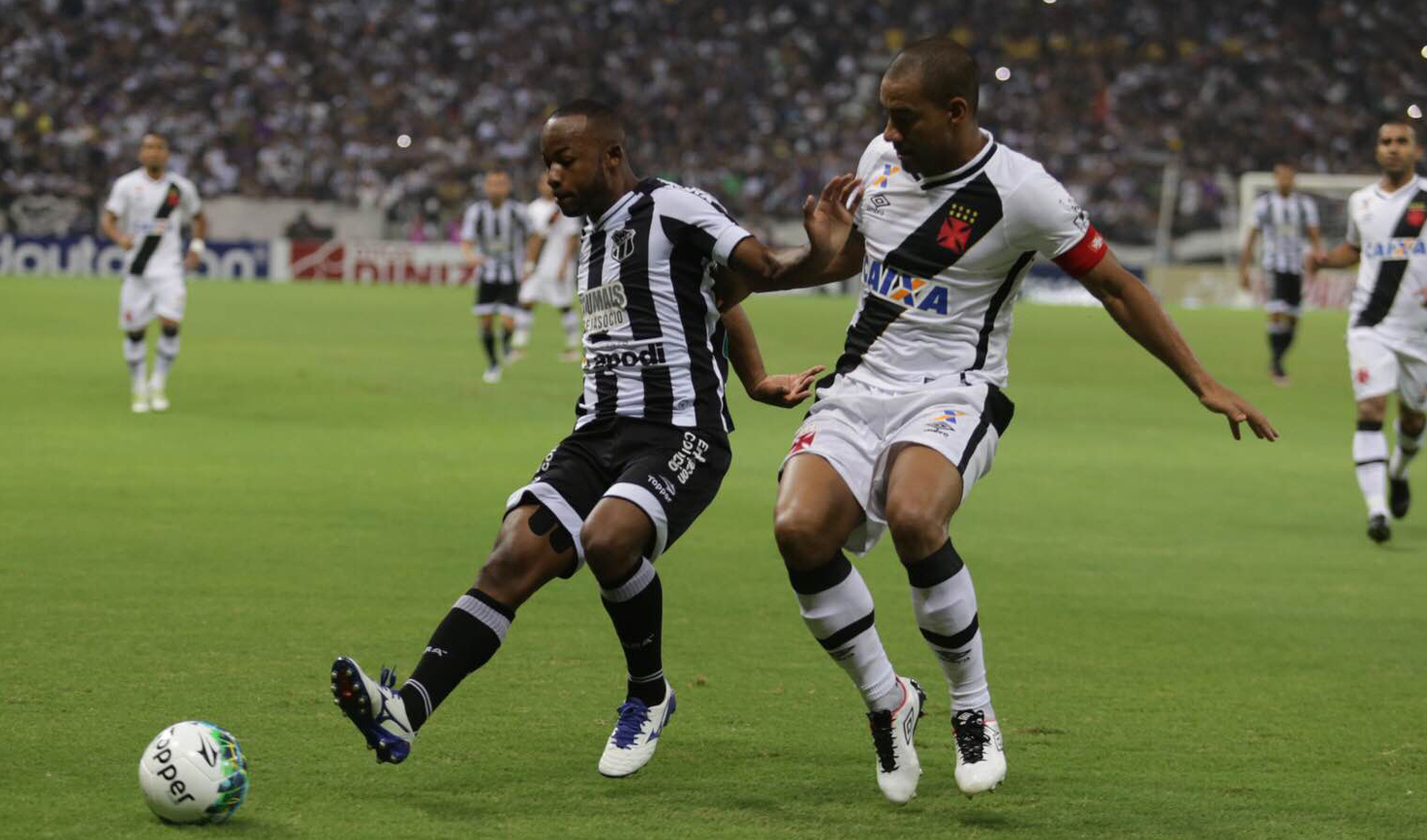 Em empate contra o Vasco, Ceará quebra recorde de público nacional