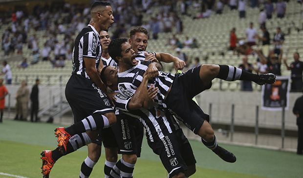 Ceará supera o Goiás, vence por 2 a 1 e garante mais três pontos na Série B
