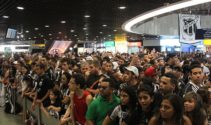 Ceará retorna de viagem, mas reapresentação será amanhã