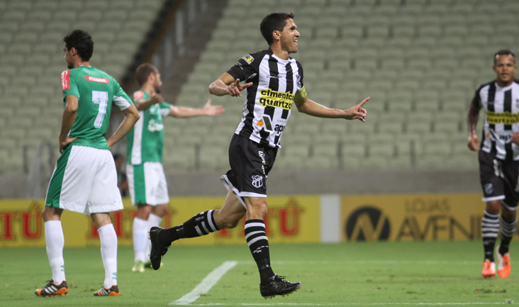 Com ataque inspirado, Ceará vence e conquista título do 1º Turno da Série B