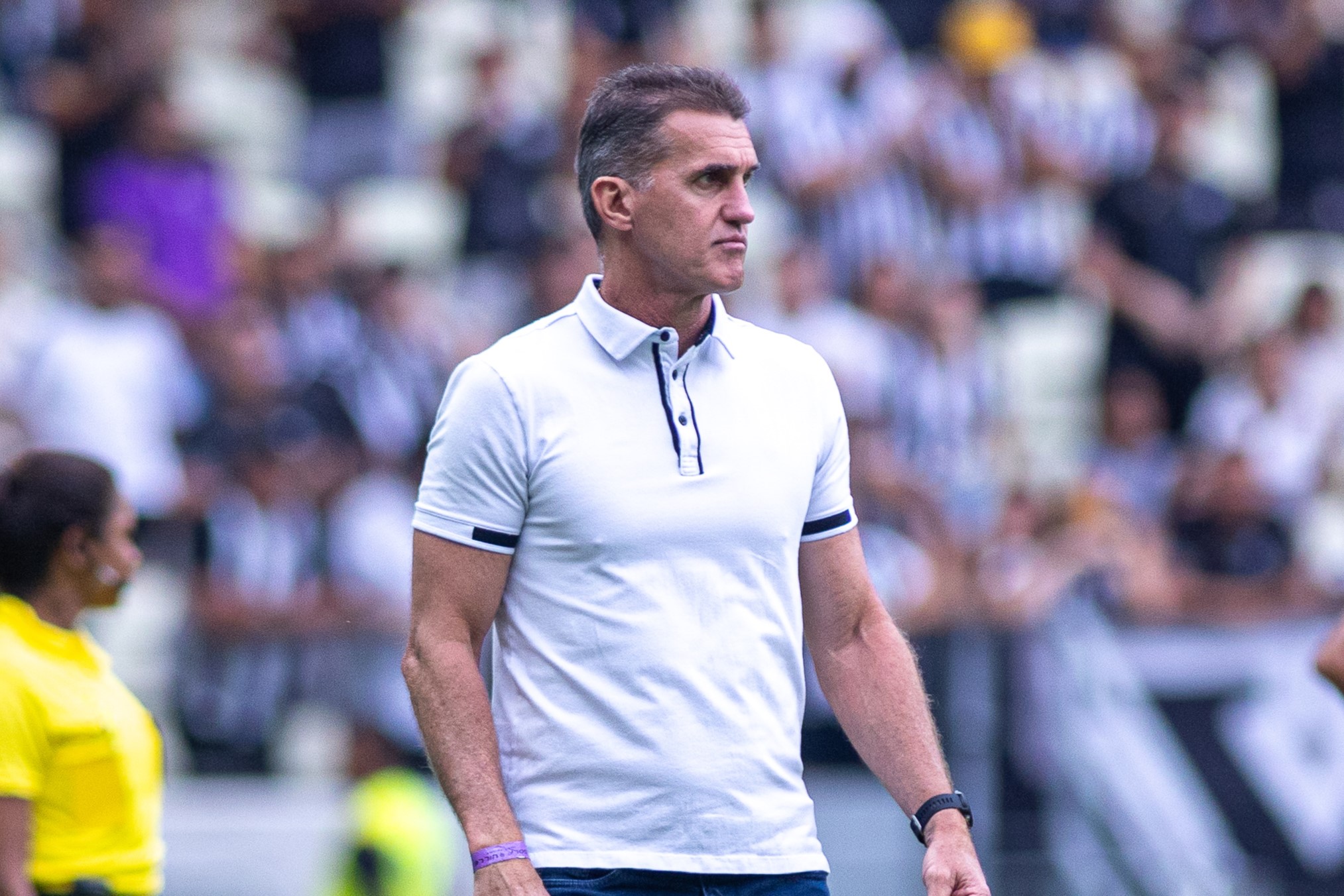 Em entrevista coletiva, Vágner Mancini avalia a postura da equipe alvinegra no Clássico-Rei