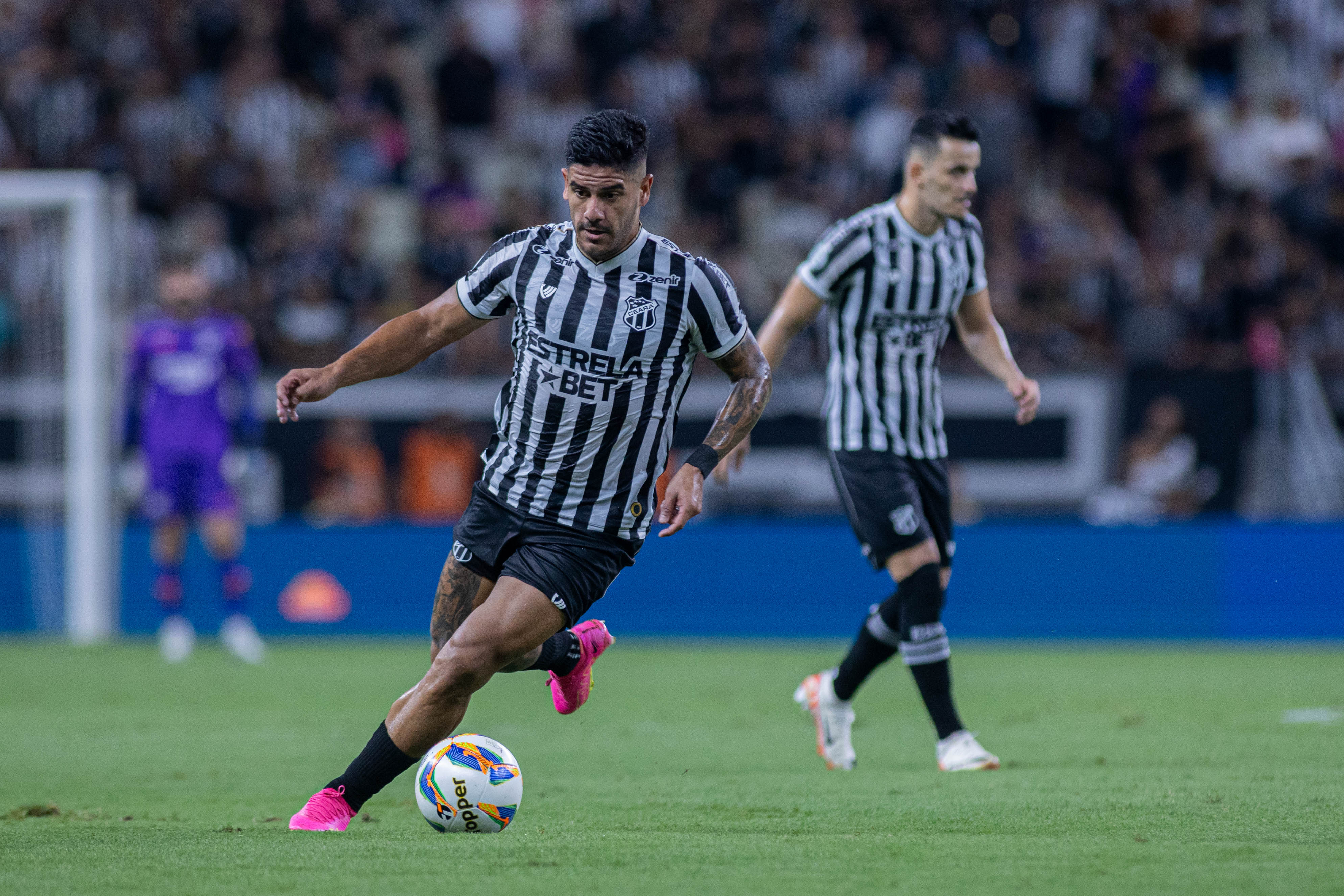 Na Arena Castelão, Ceará recebe o Altos/PI pela segunda rodada da Copa do Nordeste