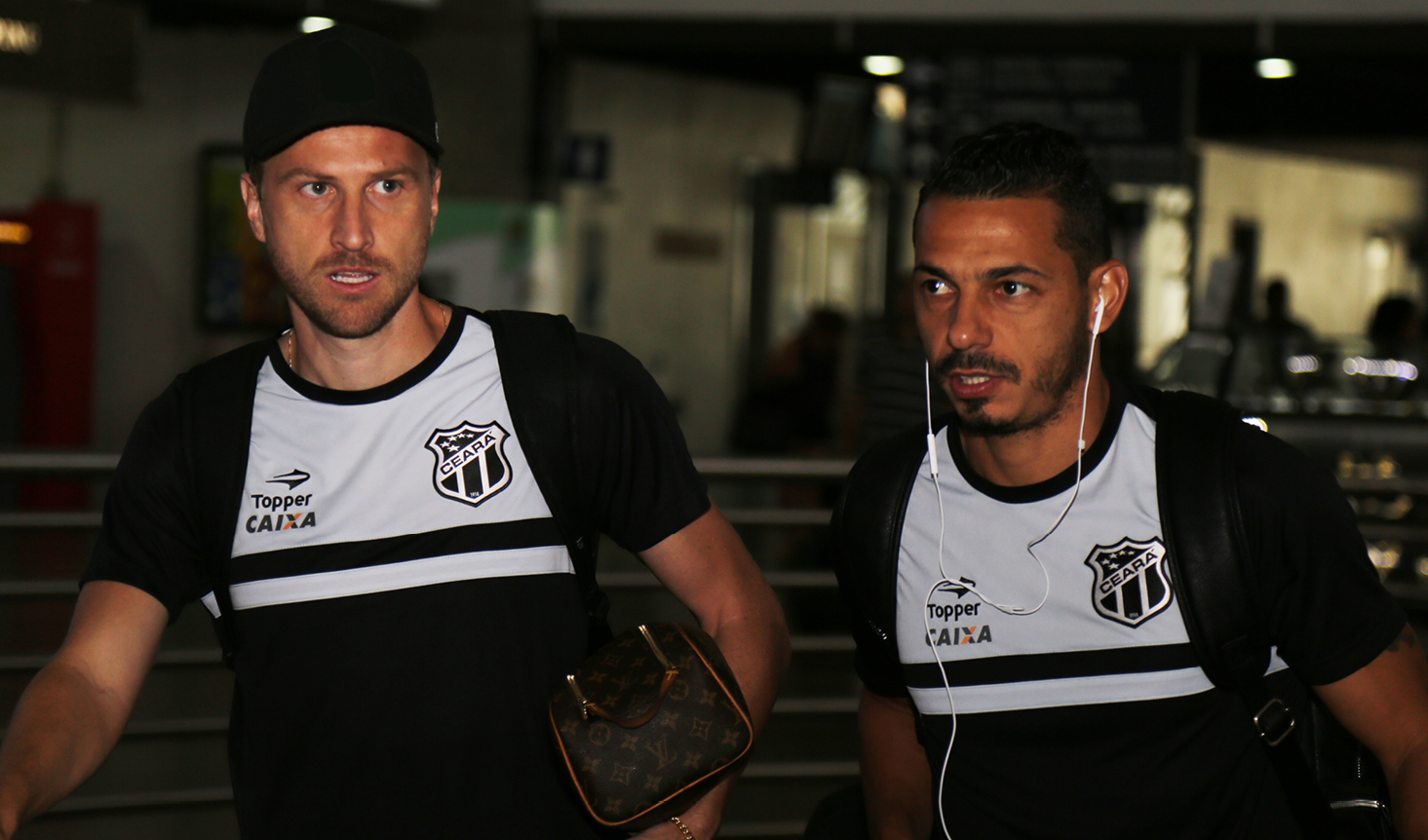 Delegação alvinegra embarca para Florianópolis, onde enfrenta o Figueirense