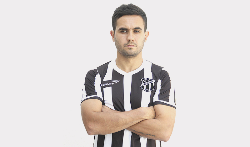 Trazido do futebol coreano, Eninho é o novo reforço do Ceará