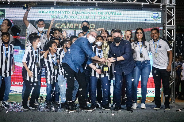 Ceará Sub-11 é destaque em premiação promovida pela Federação Cearense de Futsal