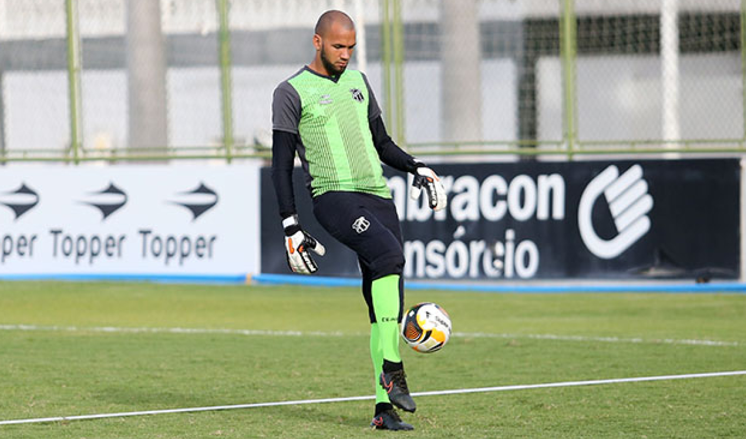 Everson: "Serão dois jogos difíceis e vamos ter que mostrar futebol para buscar a vitória"