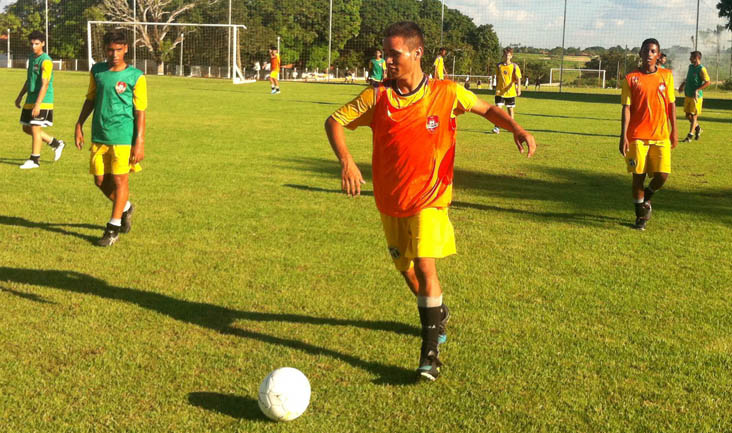 Pela Semifinal do Estadual, time sub-15 do Vovô encara o rival Fortaleza