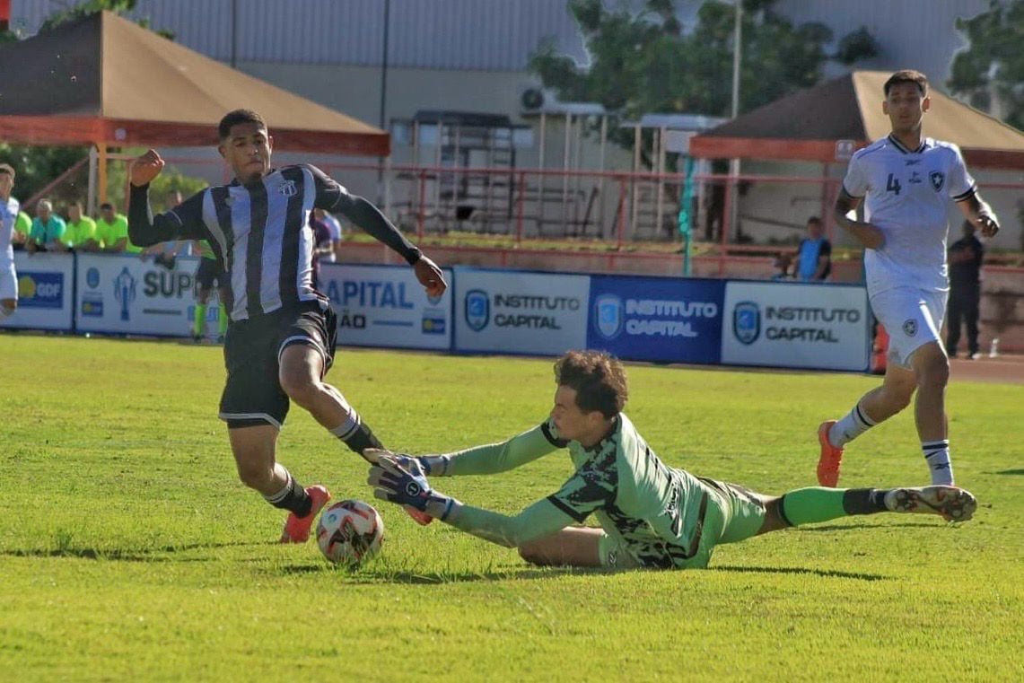 Sub-17: Ceará goleia o Botafogo por 3 a 0 e estreia com pé direito na Supercopa Capital