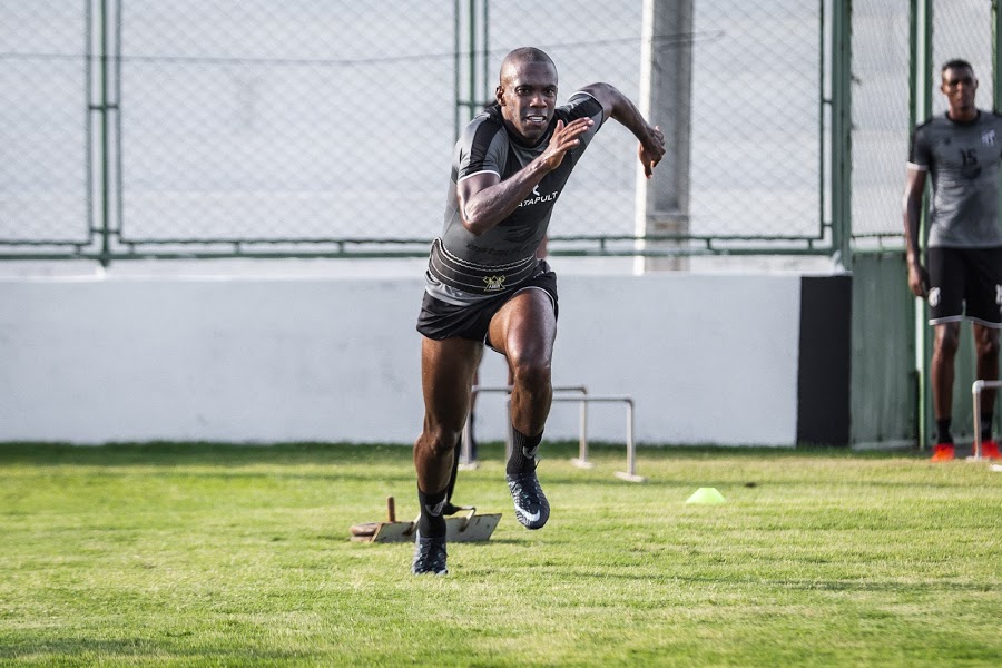 Sexta-feira marcou penúltimo treino do Ceará antes do duelo contra o Athletico