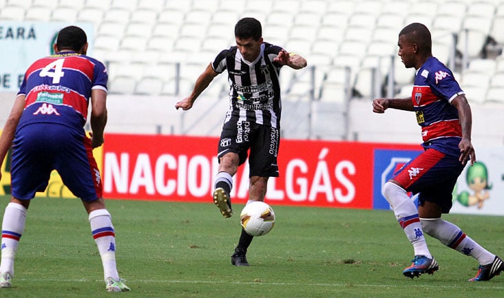 No Clássico-Rei de ida, Vozão perde e precisa vencer no próximo domingo 