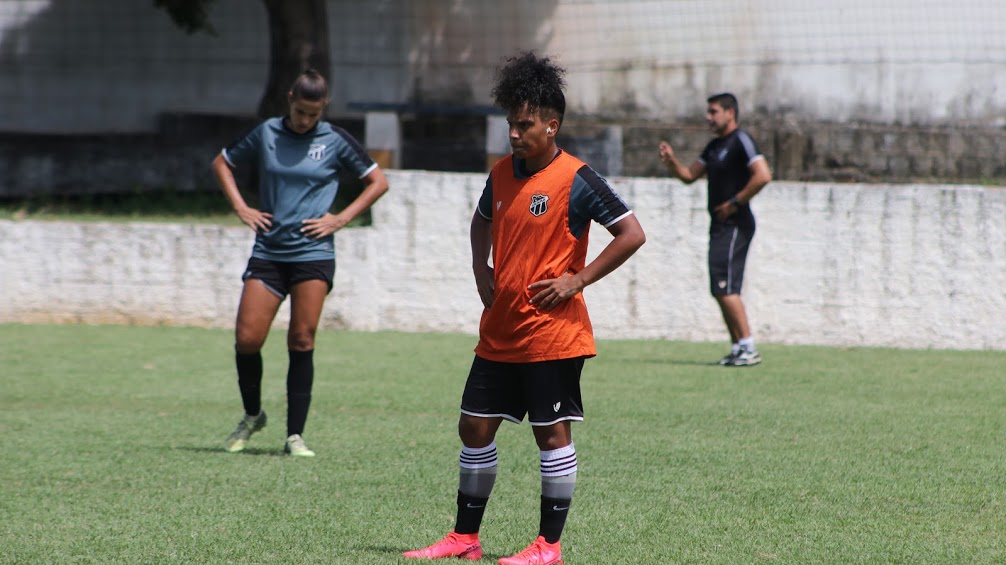 Fut.Feminino: Na Cidade Vozão, Ceará realiza treino técnico-tático