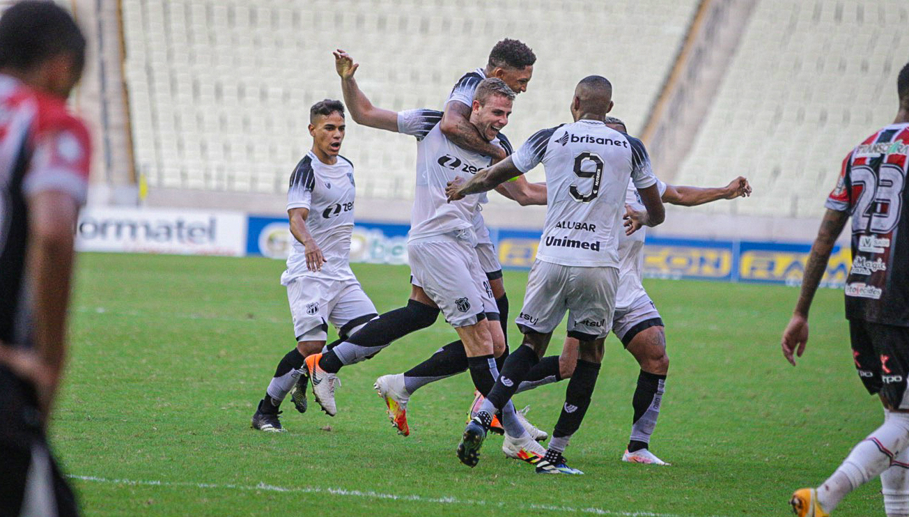 Camp. Cearense: Com gols de Klaus e Saulo, Ceará goleia o Ferroviário e se garante na final do Estadual