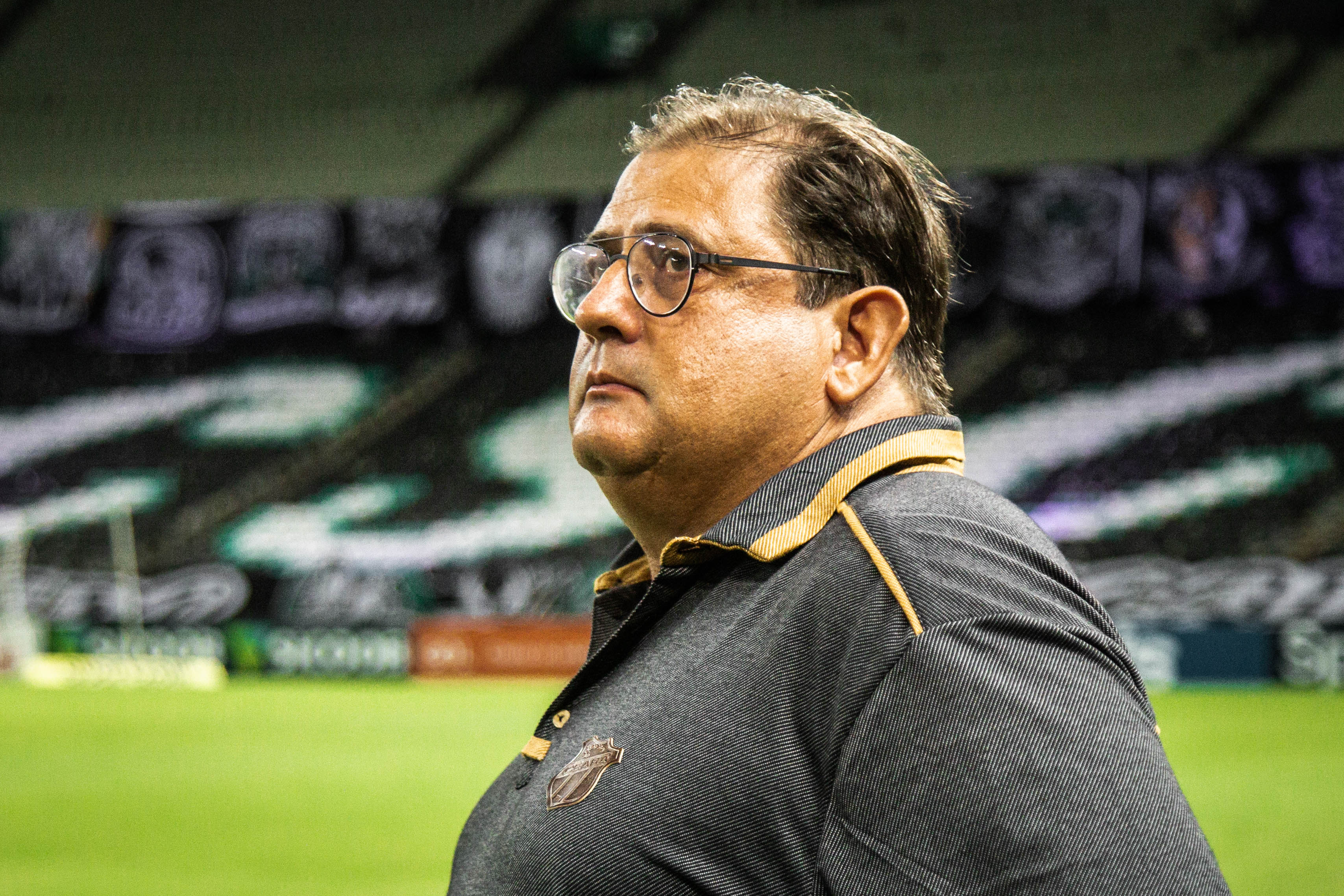 Com ponto importante fora de casa, Guto Ferreira analisa empate na estreia do Nordestão