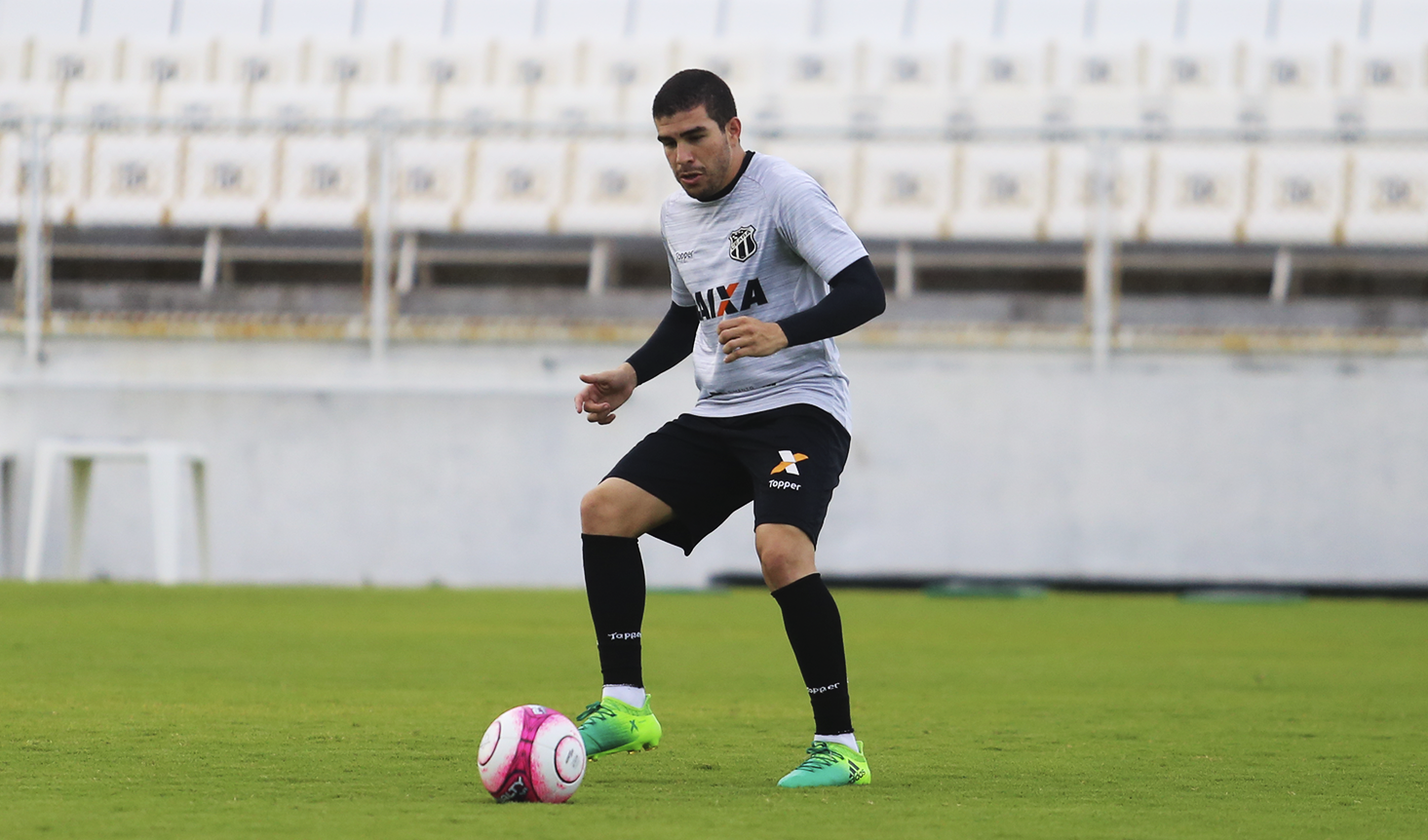 Richardson: "Não existe time A ou time B. É o Ceará que está em campo e isso deve ser respeitado"