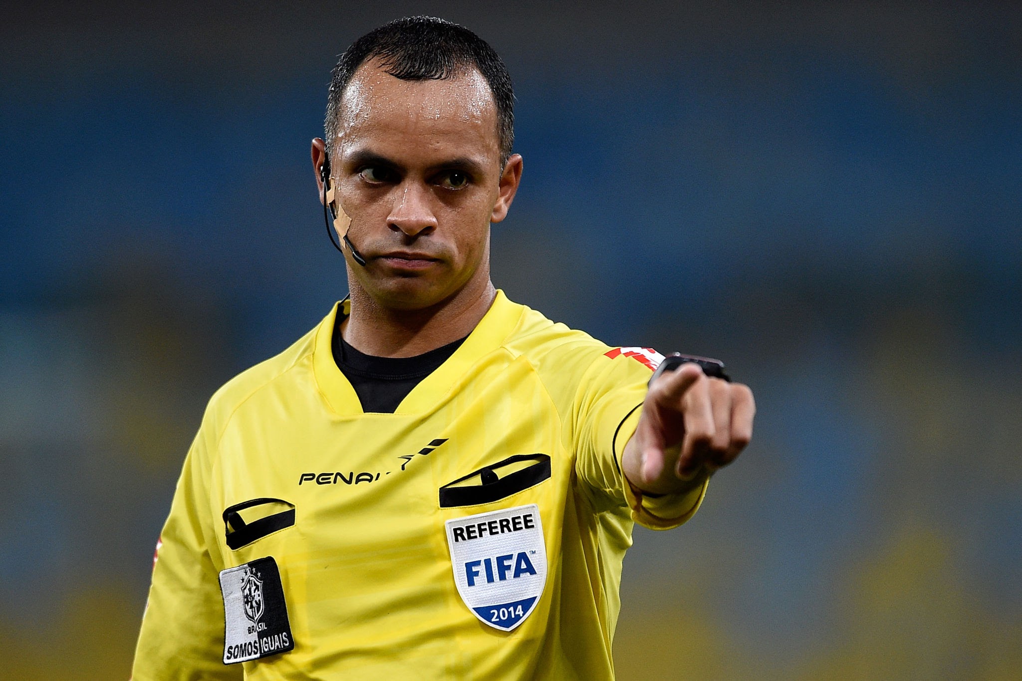 Definida arbitragem para confronto Ceará x Fluminense