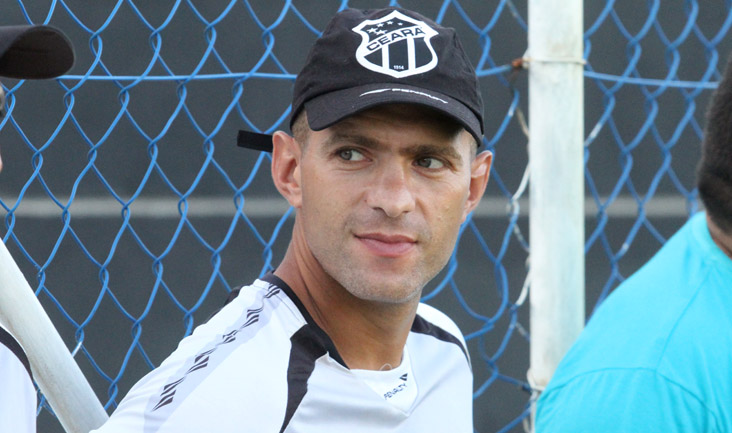 Técnico Juca é um dos protagonistas da final com Clássico-Rei